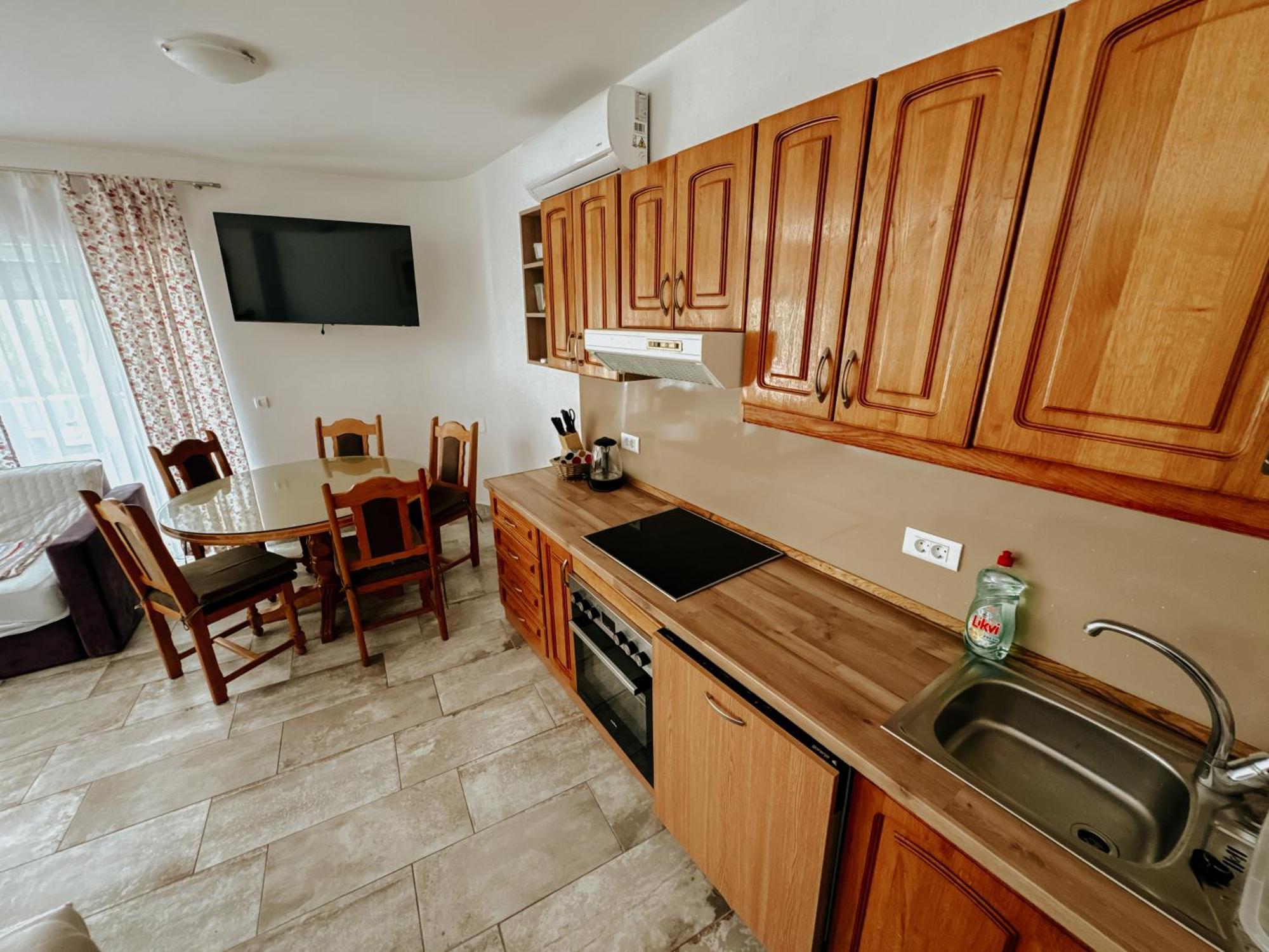 Krk Kornic Apartments Esterno foto